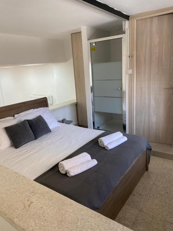 Modern City Center Appartment Saripolou Limisso Esterno foto